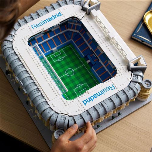 LEGO® Icons 10299 Real Madrids Santiago-Bernabéu-Stadion