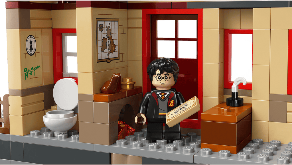 Lego® Harry Potter™ 76423 Le Poudlard Express et la gare de Pré-au-Lard
