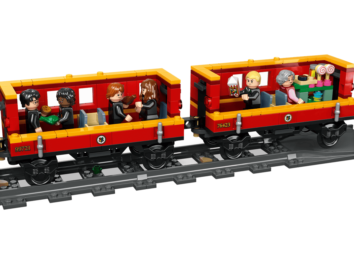 Lego® Harry Potter™ 76423 Le Poudlard Express et la gare de Pré-au-Lard
